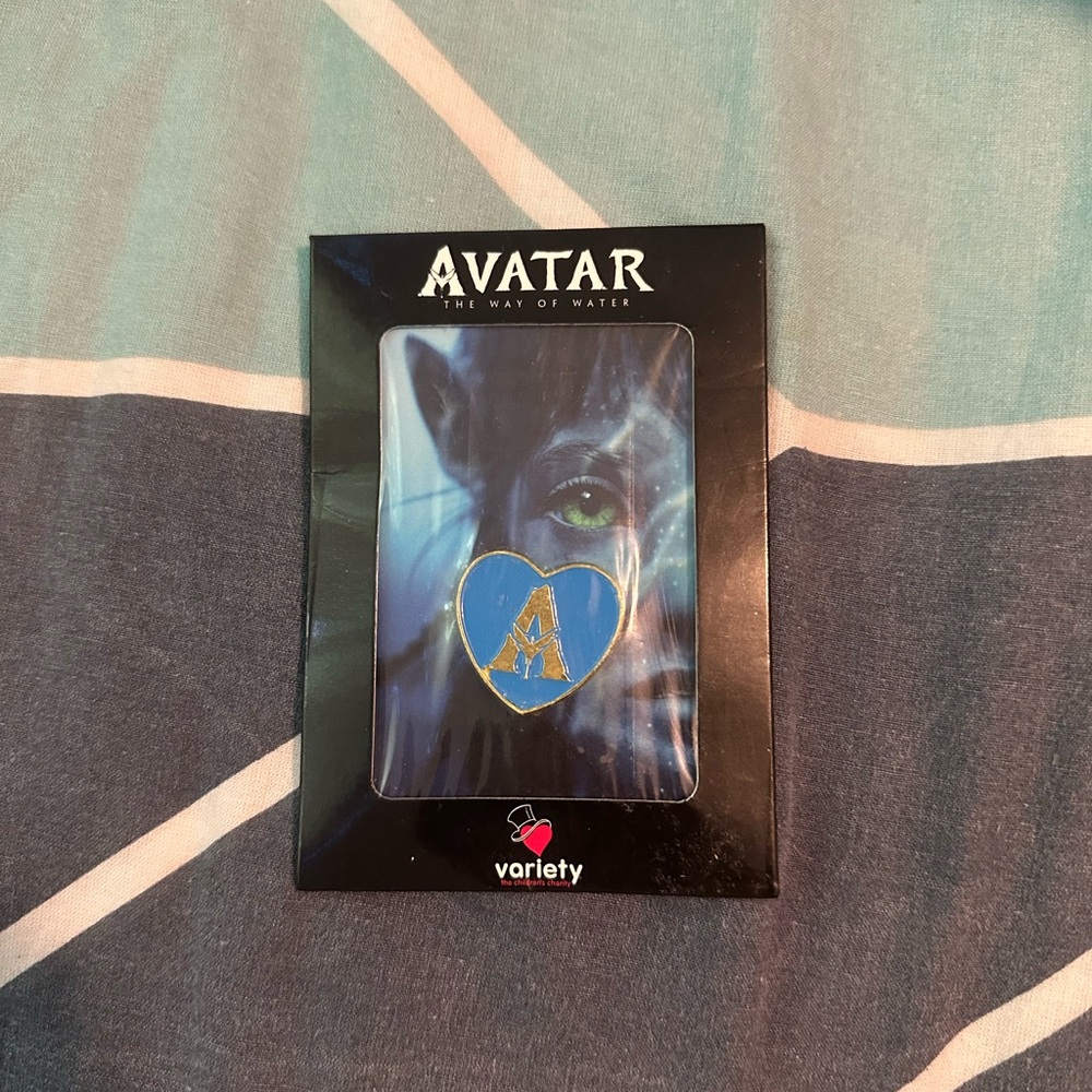AVATAR official enamel pin